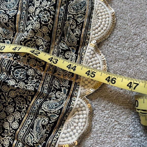 Sari Pantsuit - Picture 9 of 13